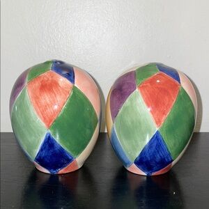 Tabletops Unlimited‎ Carnival hand-painted ceramic salt & pepper shakers.